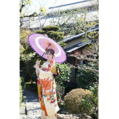 【着物レンタルプラン】メモリアルロケーションフォト×和泉市久保惣記念美術館【1532829】