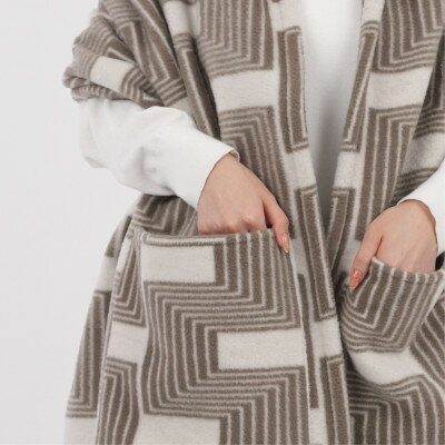 【ふるさと納税】【ポケット付】洗えるタスマニアラムウール混大判ストール 70×180cm ブラウン OTW-7018【1555553】 サムネイル2