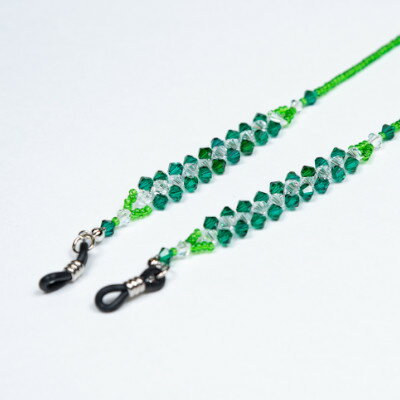 【ふるさと納税】いずみガラスを使用したハンドメイドのメガネチェーン(緑色)AN174【1565048】 サムネイル2