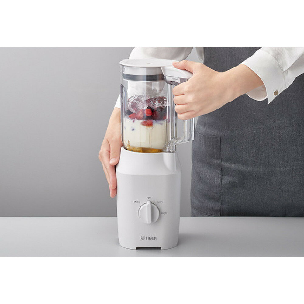 【ふるさと納税】2025年度新製品 タイガー魔法瓶 ミキサー SLC-B100WM マットホワイト【ミキサー 電化製品 家電 タイガー パワフル まるごと 冷凍フルーツ トライタン パワフルミキサー 大阪府 門真市 】 サムネイル2