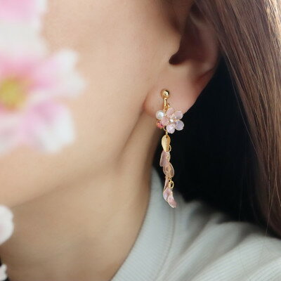 【ふるさと納税】さくら舞うイヤリング【1602871】 サムネイル3