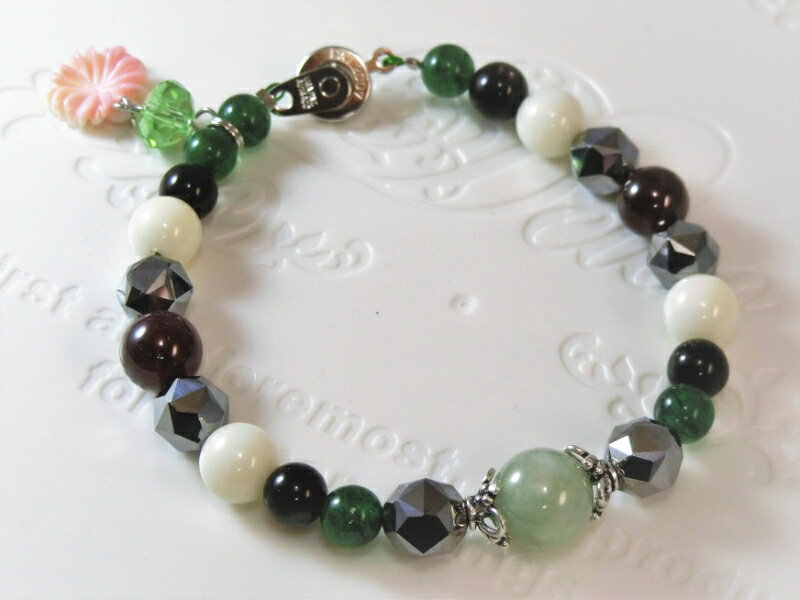 天然石ブレスレット「幸運の石」（本翡翠～ジェダイト）B