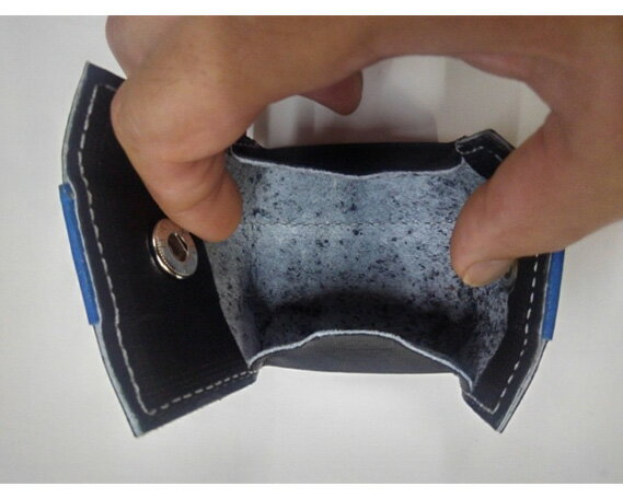 【ふるさと納税】No.043 野球グローブの革製！小さなコインケース BAG ／ 小銭入れ 折りたたみ式 コンパクト 手作り 送料無料 大阪府 サムネイル3