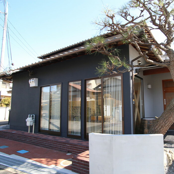 【ふるさと納税】 【ツインルームC】ゲストハウスBOND　宿泊券 ／ 宿泊券 ゲストハウス 関西旅行 観光拠点 駅近 アクセス良好 京都旅行 大阪旅行 自然 静かな宿 名水 リラックス 週末旅行 大阪府 No.191 - 画像2