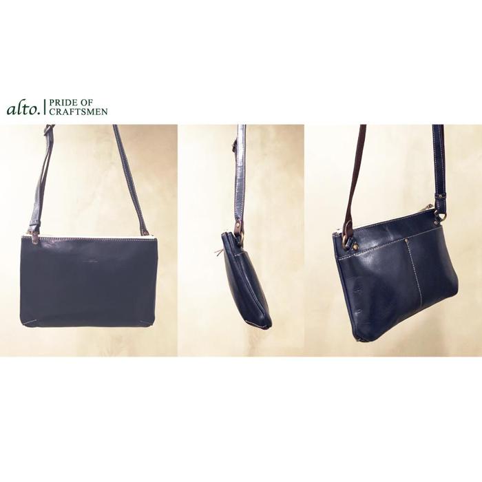 【ふるさと納税】【alto.】カードポケット付きスマートサコッシュ　AMSB-1152（ネイビー） サムネイル2