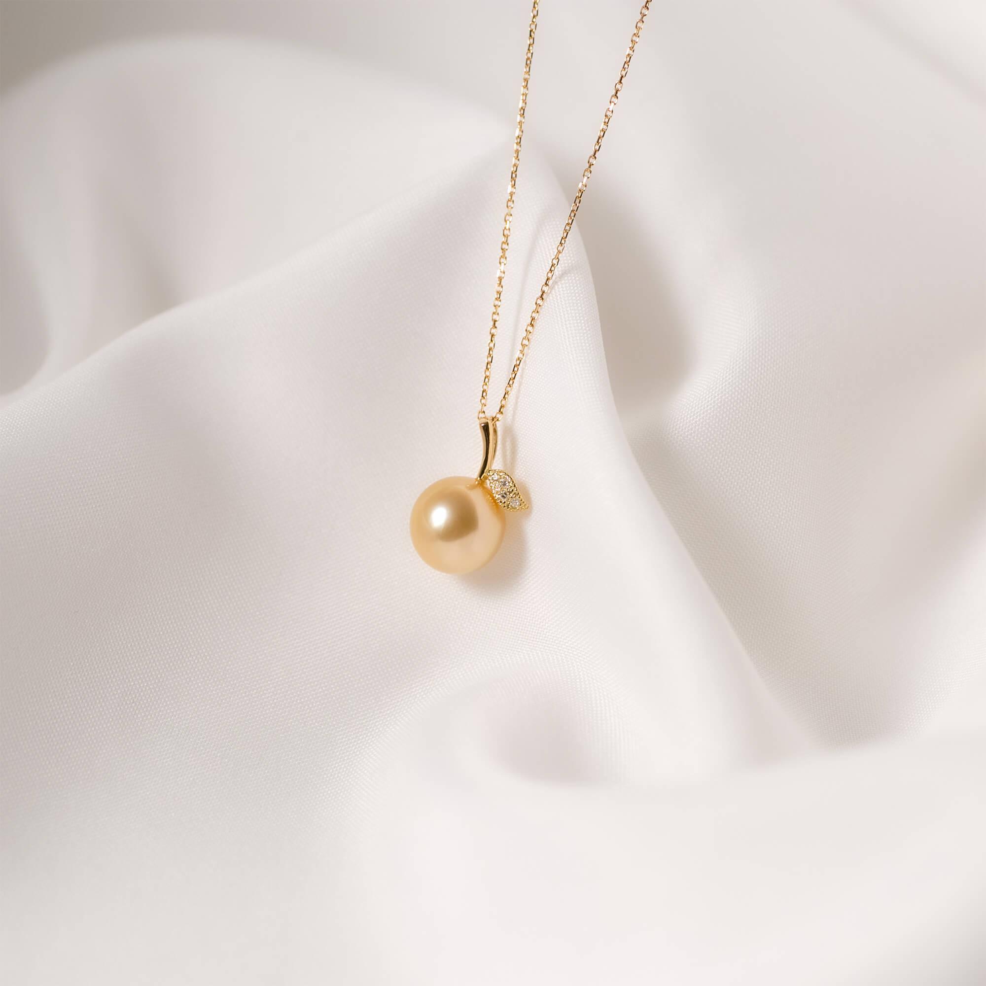 【ふるさと納税】【姫果】ゴールデンパール ダイヤモンド イエローゴールド ペンダントトップ｜無調色 白蝶真珠 南洋真珠 10mm K18YG | アクセ ファッション 人気 おすすめ 送料無料 サムネイル3