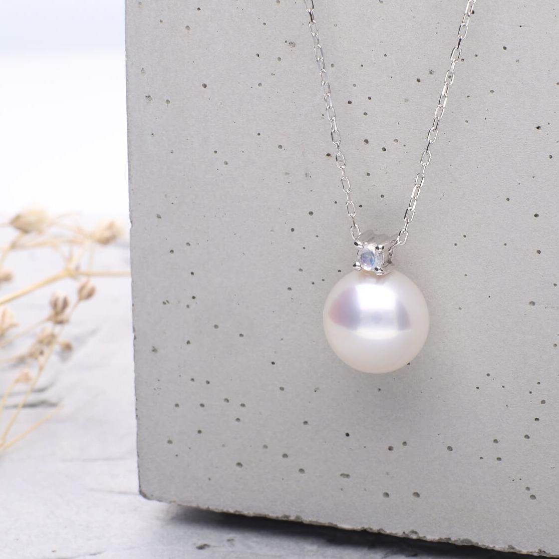 【ふるさと納税】6月 誕生石 ムーンストーン 無調色 アコヤ真珠（日本） 8.0mm ラウンド Pt900 プラチナ ペンダント ネックレス（チェーン付き） | アクセ ファッション 人気 おすすめ 送料無料 サムネイル3