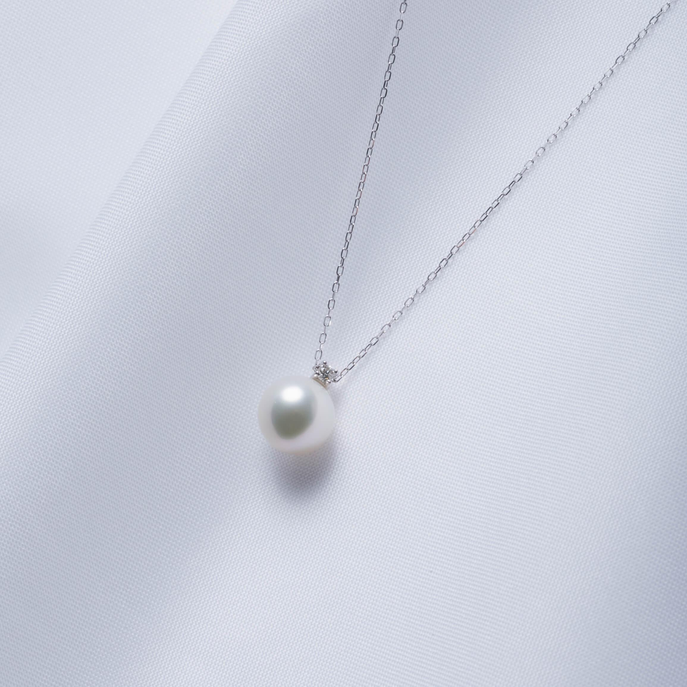 【ふるさと納税】4月 誕生石 ダイヤモンド｜アコヤパール ペンダント ネックレス｜無調色 アコヤ真珠 8.0mm K10WG チェーン付き | アクセ ファッション 人気 おすすめ 送料無料 サムネイル3