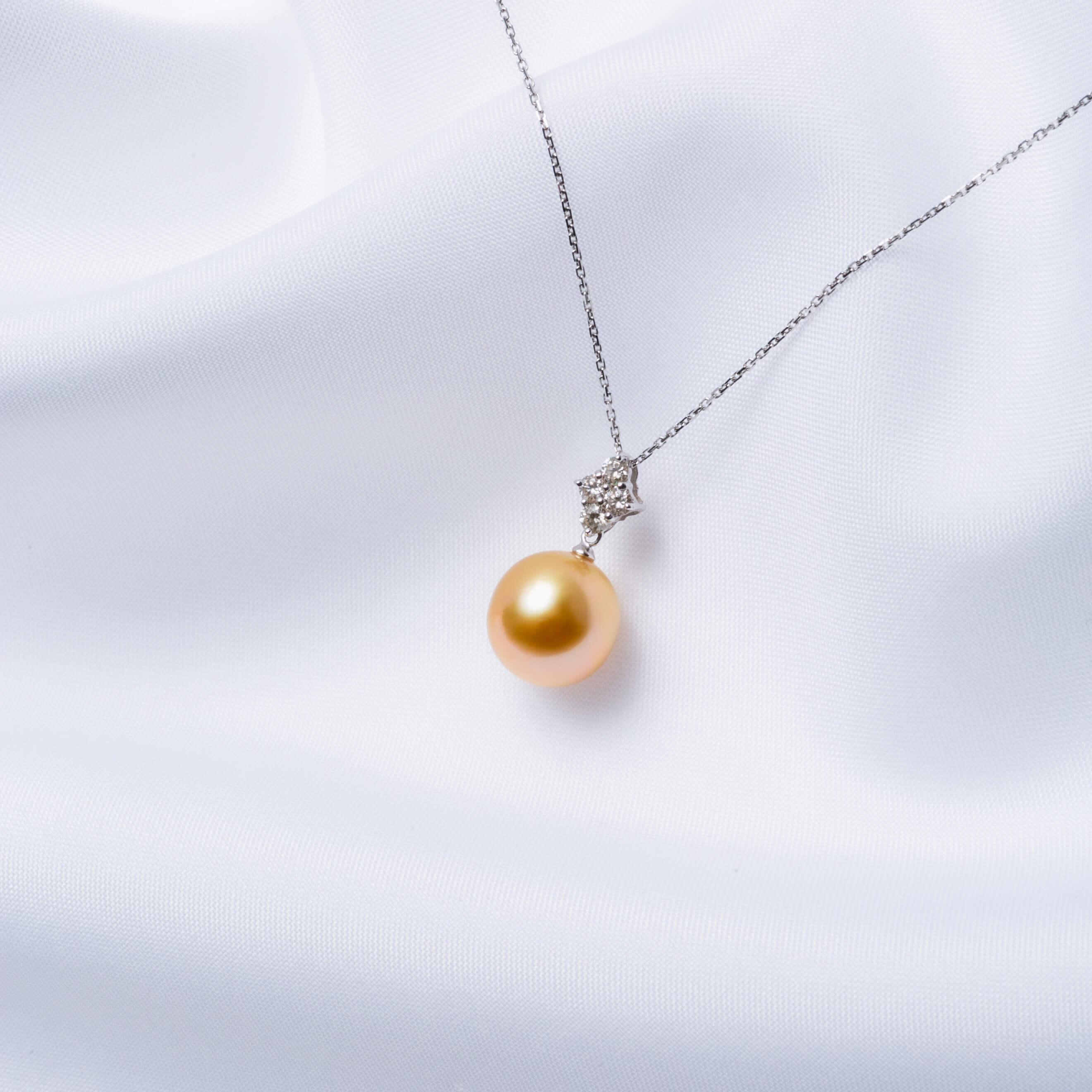 【ふるさと納税】【星彩】ゴールデンパール ダイヤモンド ホワイトゴールド ペンダントトップ｜無調色 白蝶真珠 南洋真珠 10mm K18WG | パール 真珠 アクセサリー ジュエリー ファッション 人気 おすすめ 送料無料 サムネイル3