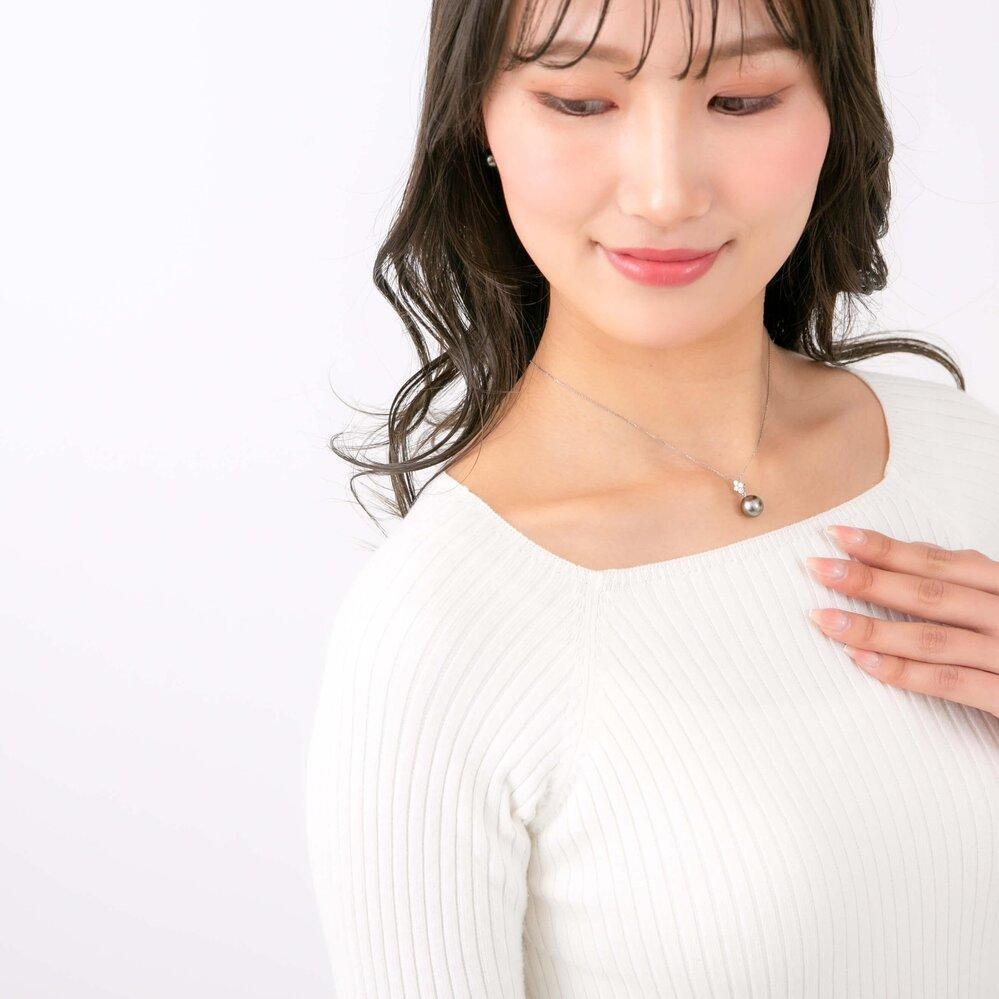 【ふるさと納税】【星彩】ブラックパール（タヒチ 黒蝶真珠） 10mm セミラウンド ダイヤモンド K18 ホワイトゴールド ペンダントトップ | パール 真珠 アクセサリー ジュエリー ファッション 人気 おすすめ 送料無料 サムネイル2
