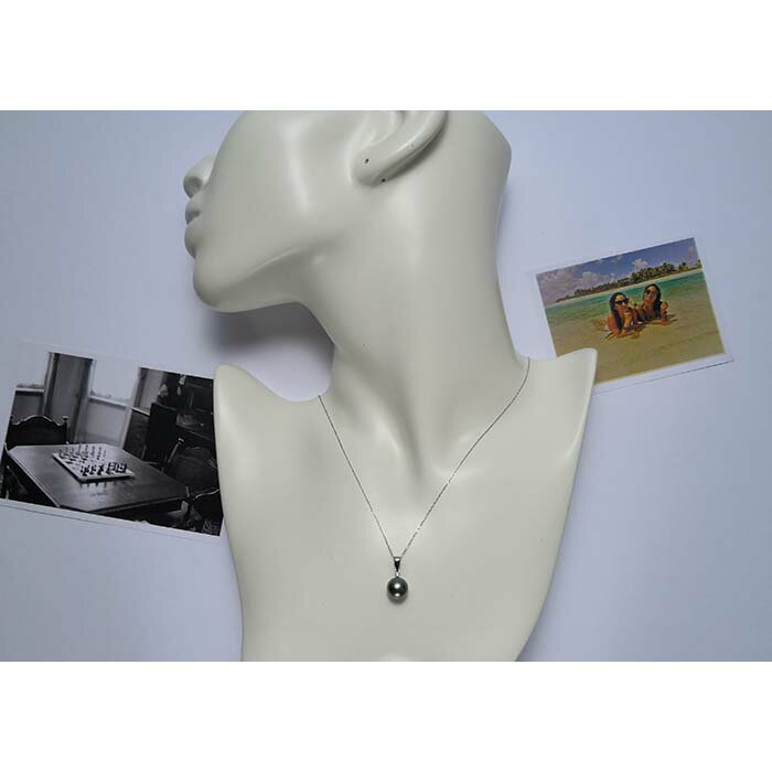 特選　黒蝶真珠ペンダント