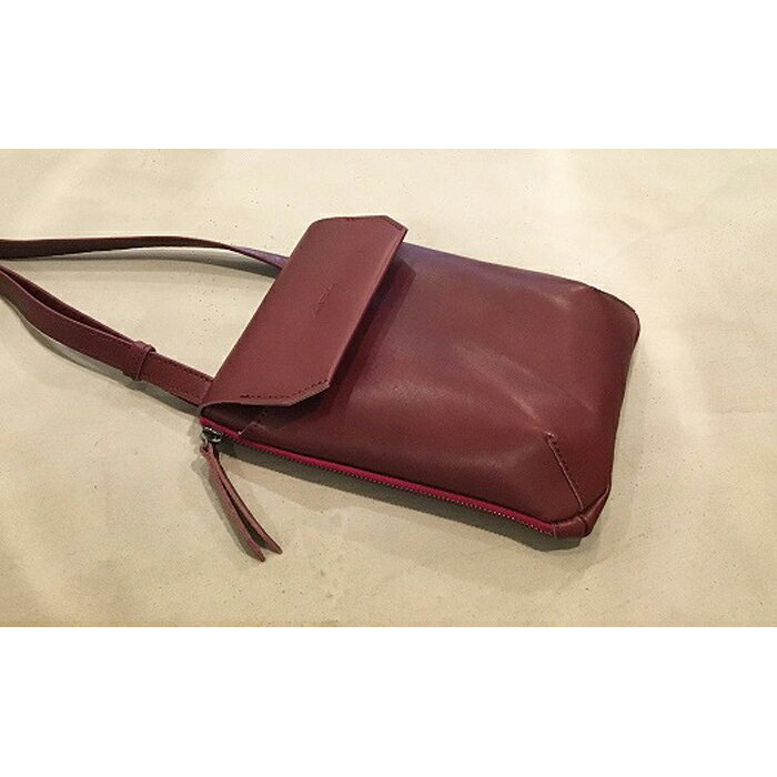 【ふるさと納税】【alto.】縦型スマートショルダーバッグ AMSB-1030（ワイン） サムネイル3