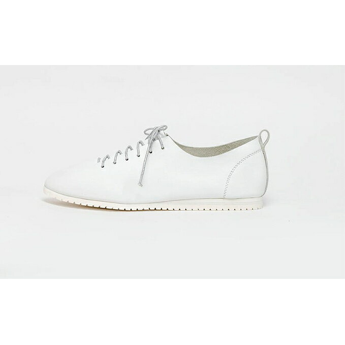 ソフトレザーシューズ　ホワイト ファッション 靴