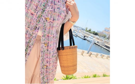 【ふるさと納税】ナンタケットバスケット　サンドペールバスケット　 ファッション かばん 小物 バッグ カゴバック 夏 バケツ型 おしゃれ サムネイル2