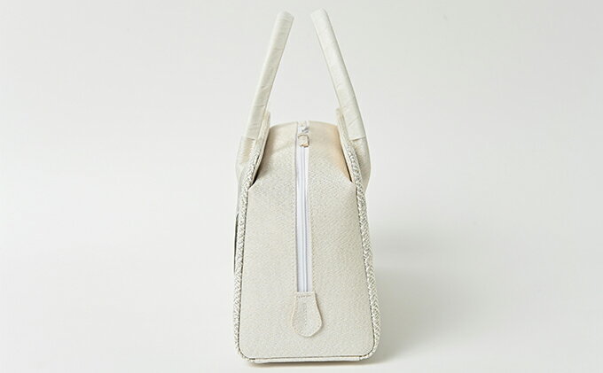 【ふるさと納税】和装バッグ　利休バック　あおりバック　組織　シルバー　お着物に　お茶席に 小物 シンプル お茶会 パーティ セレモニー 入学式 入園式 卒業式 卒園式 結婚式 篠原縫製　お届け：ご入金確認後、約1週間ほどで発送いたします。 サムネイル3