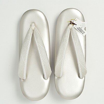 ぞうり　草履　シルバーの台　組織の花緒　三段　Lサイズ　お着物に　きもの 和装 履物 24.5センチ 疲れにくい 入学 卒業 結婚式 式典 セレモニ 篠原縫製　お届け：ご入金確認後、約1週間ほどで発送いたします。