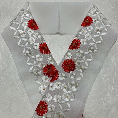 半衿　白地に白と赤　七宝と花柄　刺繍 和装 ファッション小物 和服 和装小物 着物 訪問着 卒業式 入学式 誕生日会 周年記念 式典 洗える 篠原縫製　お届け：ご入金確認後、約1週間ほどで発送いたします。