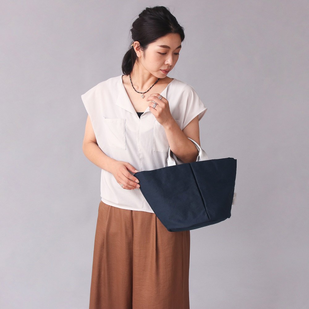 【ふるさと納税】豊岡鞄 TUTUMU Marche mini トートバッグ（ネイビー）S1805 / トート バッグ レディース 多収納 シンプル おしゃれ サムネイル2