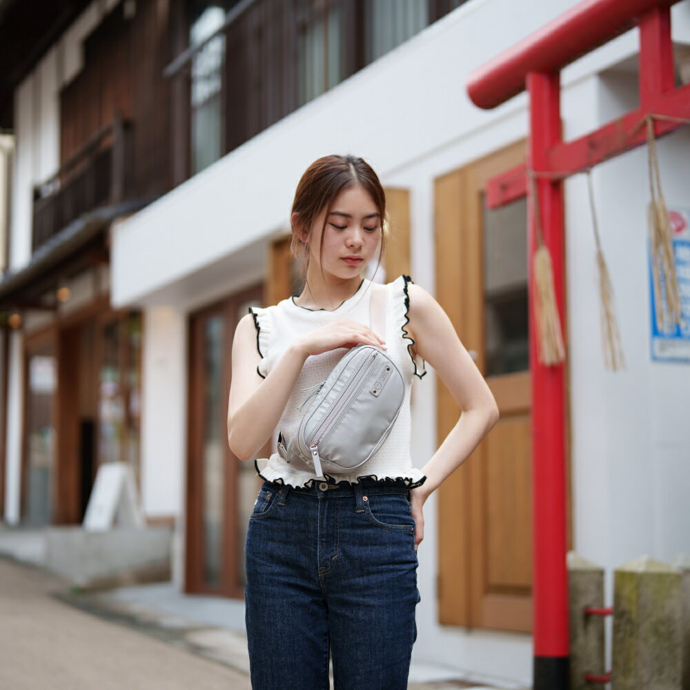 豊岡鞄 S4500RI TUTUMU body bagRich Sグレー / 鞄 かばん バッグ ボディバッグ ワンショルダー カバン おしゃれ