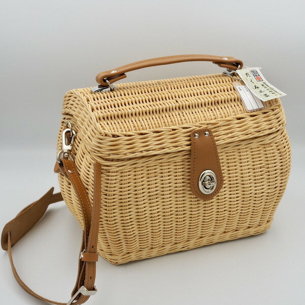 【ふるさと納税】【豊岡杞柳細工】　豆バスケット（小）ストラップ付 / かごバッグ バスケット ストラップ付き 伝統工芸品 豊岡杞柳細工 天然素材 籐編み 高級 おしゃれ レトロ 和テイスト アウトドア ピクニック お出かけ 手作り ハンドメイド 日本製 サムネイル2