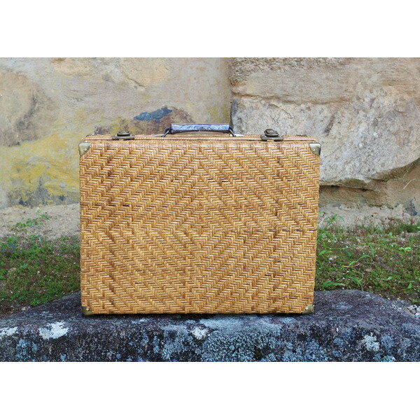【豊岡杞柳細工】　あじろ編みトランクケース（大） / トランクケース あじろ編み 軽量 丈夫 防虫効果 調湿性 伝統工芸品 豊岡杞柳細工 天然素材 高級 おしゃれ かごバッグ 旅行 レトロ 和テイスト 手作り ハンドメイド 日本製