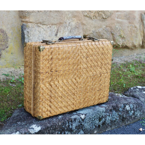【ふるさと納税】【豊岡杞柳細工】　あじろ編みトランクケース（大） / トランクケース あじろ編み 軽量 丈夫 防虫効果 調湿性 伝統工芸品 豊岡杞柳細工 天然素材 高級 おしゃれ かごバッグ 旅行 レトロ 和テイスト 手作り ハンドメイド 日本製 サムネイル2