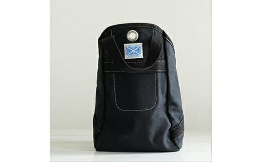 【ふるさと納税】木の庄帆布 【CLUBER BASE クラバーベース】CLUBER BASE “TURF AID“ BAGターフエイドバッグ／砂袋／目土袋（ブラック） / 数量限定 ゴルフ デイボット修復 マナーグッズ ラウンドグッズ ゴルフ用品 日本製 高級 かばん シンプル 日本製 おしゃれ 黒色 サムネイル2