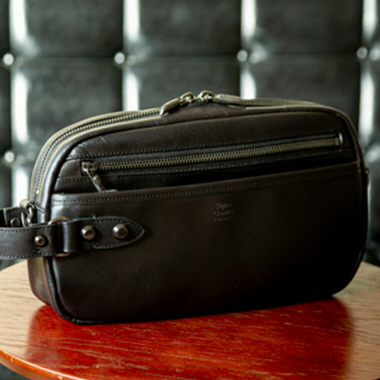 Tajima Cowhide 2Wayポーチ / ポーチ 大きめサイズ 2WAY 肩掛け 手持ち ブラック グリーン 牛革 軽量 経年変化 但馬牛 タジマカウハイド かばん カバン バッグ 鞄