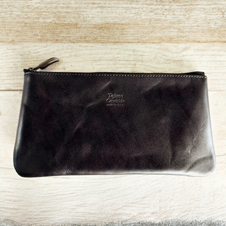 Tajima Cowhide 薄型ポーチ / ポーチ 薄型 仕切り収納 ブラック 牛革 軽量 経年変化 カード 通帳 保険証 文房具 スマホ イヤホン 但馬牛 タジマカウハイド かばん カバン バッグ 鞄
