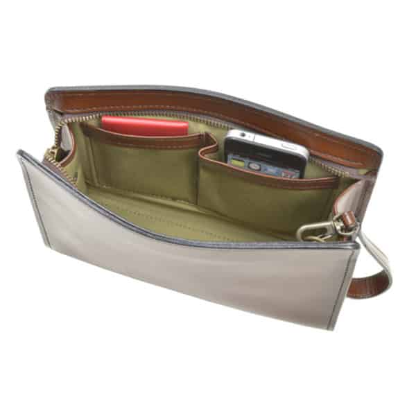 【ふるさと納税】豊岡産鞄 SADDLE 牛革シャドー 三角ポーチ（01009-04）チョコ / 本革 メンズ ビジネスバッグ かばん セカンド クラッチバッグ サムネイル3