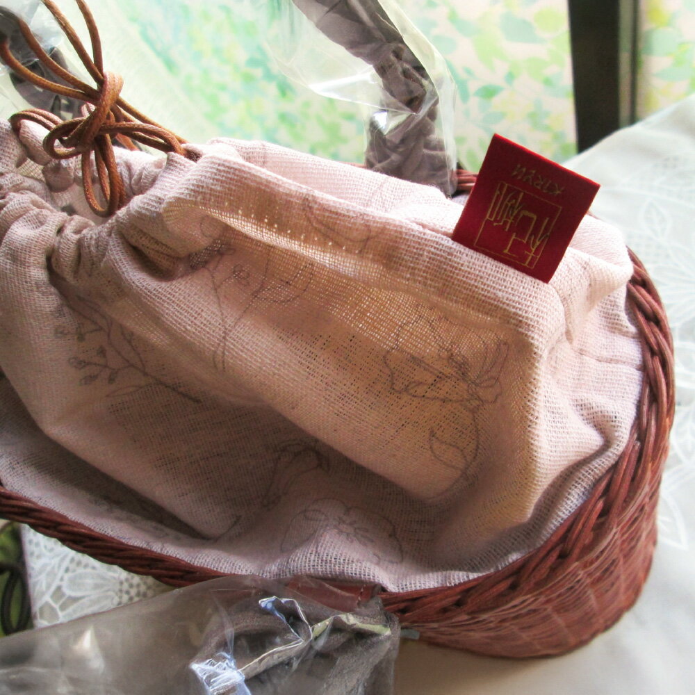 【ふるさと納税】かごバッグ 柳かご（小） / 籠バッグ 豊岡 杞柳細工 伝統工芸士作 伝統工芸品 柳染め かご バッグ カバン 自家栽培 柳 天然素材 高級 おしゃれ 和テイスト 大人 手作り ハンドメイド 日本製 レディース サムネイル3