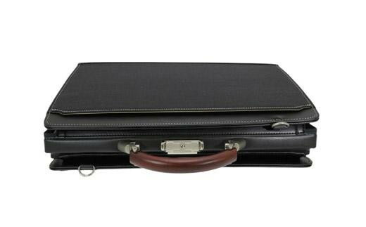 【ふるさと納税】木手ダレスビジネスバッグ（No.5014-01） ブラック かばん バッグ ダレス式 木製ハンドル 強力ナイロン ビートテック サムネイル2