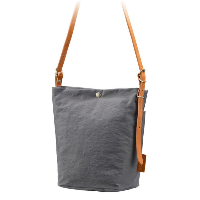 【ふるさと納税】豊岡鞄 TUTUMU Journey S（S2500 24-163）グレー / ショルダーバッグ レディース 斜め掛け おしゃれ カバン 大きめ サムネイル2