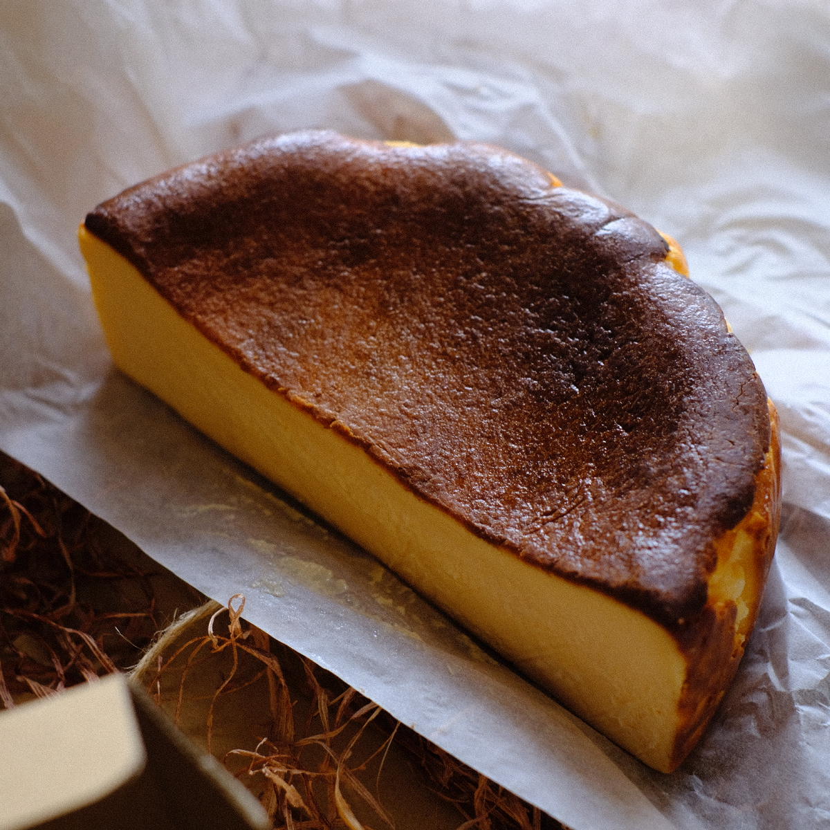 【ふるさと納税】熟成バスクチーズケーキ バスクチーズケーキ バスク チーズケーキ 熟成 濃厚 冷凍 スペイン バスク地方 兵庫県 小野市 - 画像3