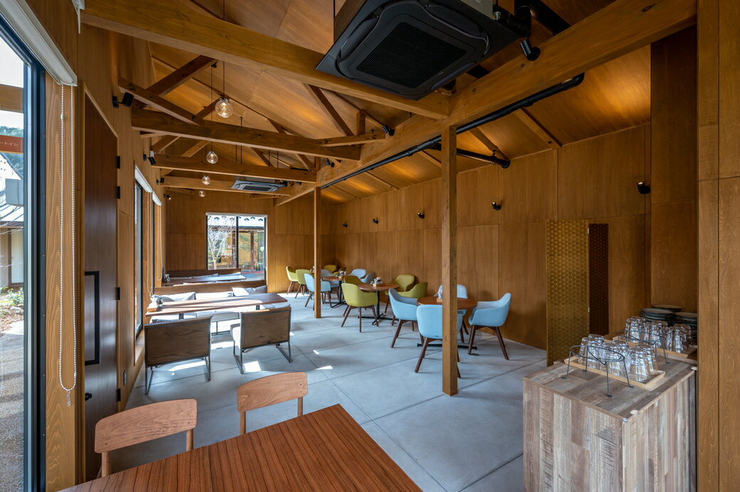 【ふるさと納税】【お一人様】極上の癒しと贅沢を味わう！ふるさと納税で草山温泉1泊2食付き宿泊券 | 兵庫県 丹波篠山市 宿泊券 チケット 温泉 自然 ぼたん会席 金泉 非日常 モダン 客室 アメニティ充実 - 画像2