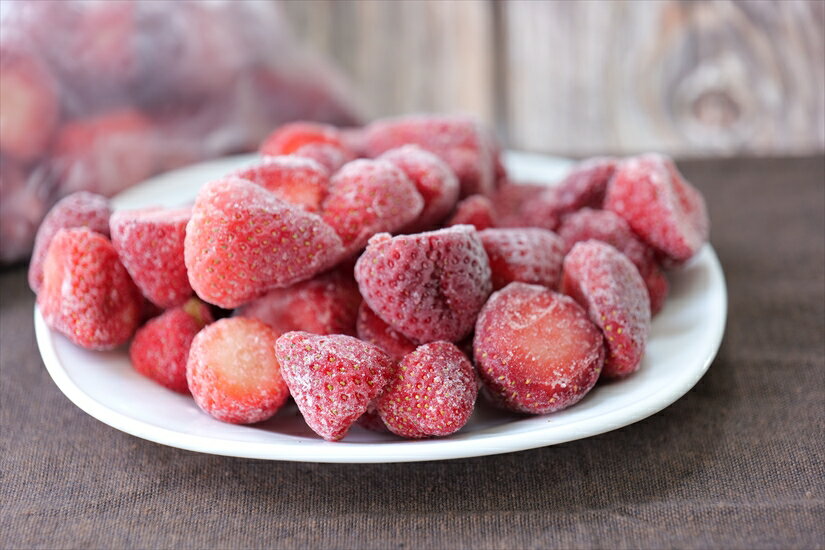 【ふるさと納税】冷凍いちご　2kg（1kg×2袋）丹波市産「夢丹（むーたん）いちご」フルーツ 苺 イチゴ 国産 フローズン サムネイル3