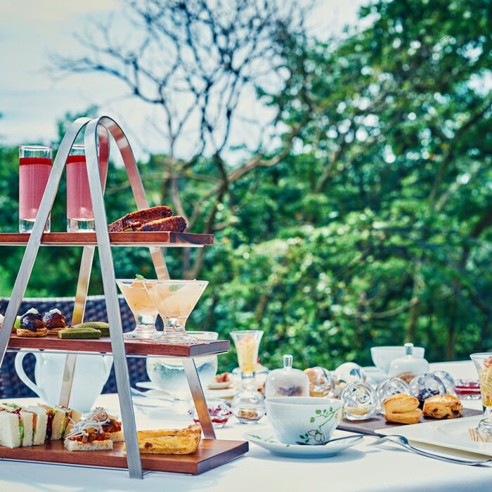 オーベルジュ フレンチの森 The Afrernoon Teaお食事券(2名様ペア利用チケット)　淡路島 観光 ペアチケット