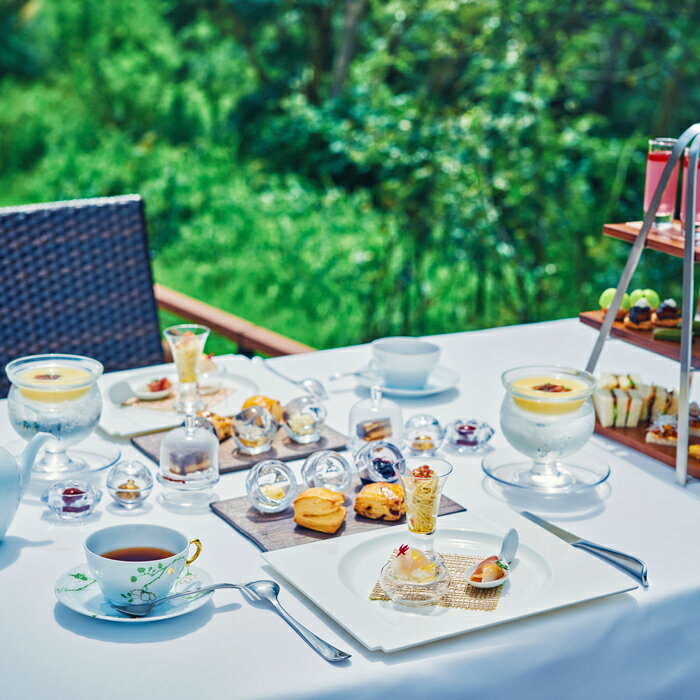 【ふるさと納税】オーベルジュ フレンチの森 The Afrernoon Teaお食事券(2名様ペア利用チケット)　淡路島 観光 ペアチケット サムネイル2
