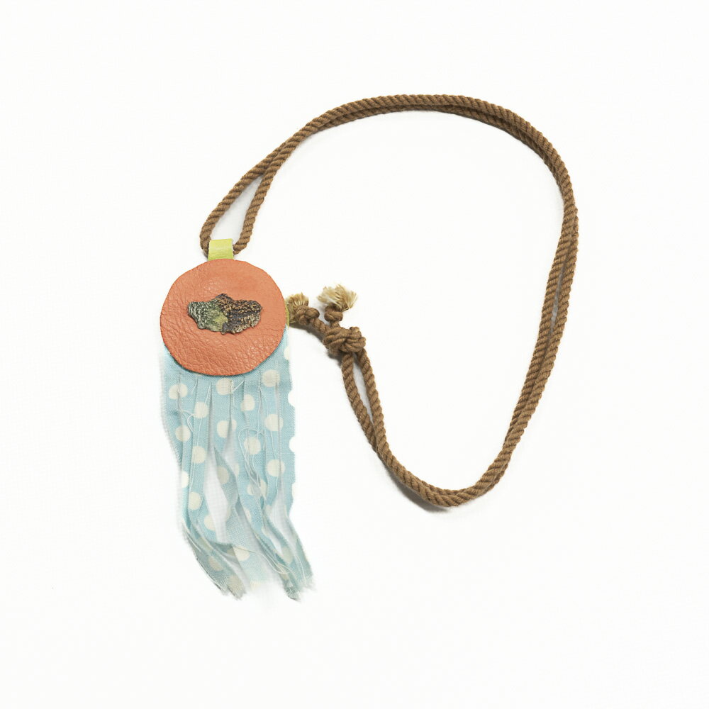 陶器ネックレス「陶片抱擁 革 首飾り」SH-N010　 工芸品 ネックレス アクセサリー 半磁器
