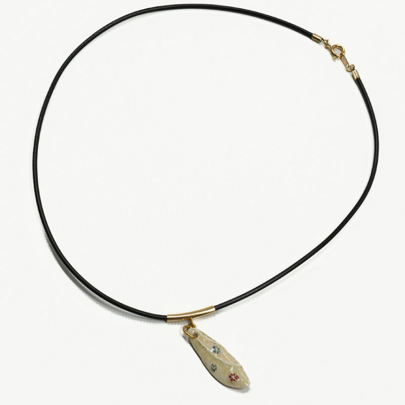 陶器スタイ　「しずく」SH-S002　 工芸品 ネックレス アクセサリー 半磁器