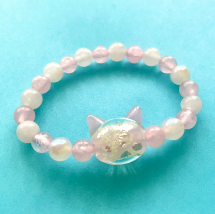 光る猫玉とローズクオーツのブレスレット（キッズサイズ）ジュエリー春日 奈良県 奈良市 なら 10-210