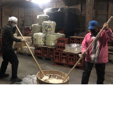 【ふるさと納税】 お酒 酒 果実酒 300ml ×4種 桜梅酒 柚子酒 林檎酒 蜜柑酒 飲み比べ 詰め合わせ ギフト プレゼント 贈答 贈り物 お礼の品 地酒 家飲み ご当地 お土産 奈良春日山酒造 四季セット 飲み比べ 人気 父の日 母の日 お歳暮 お中元 奈良県 奈良市 なら 15-022 サムネイル2