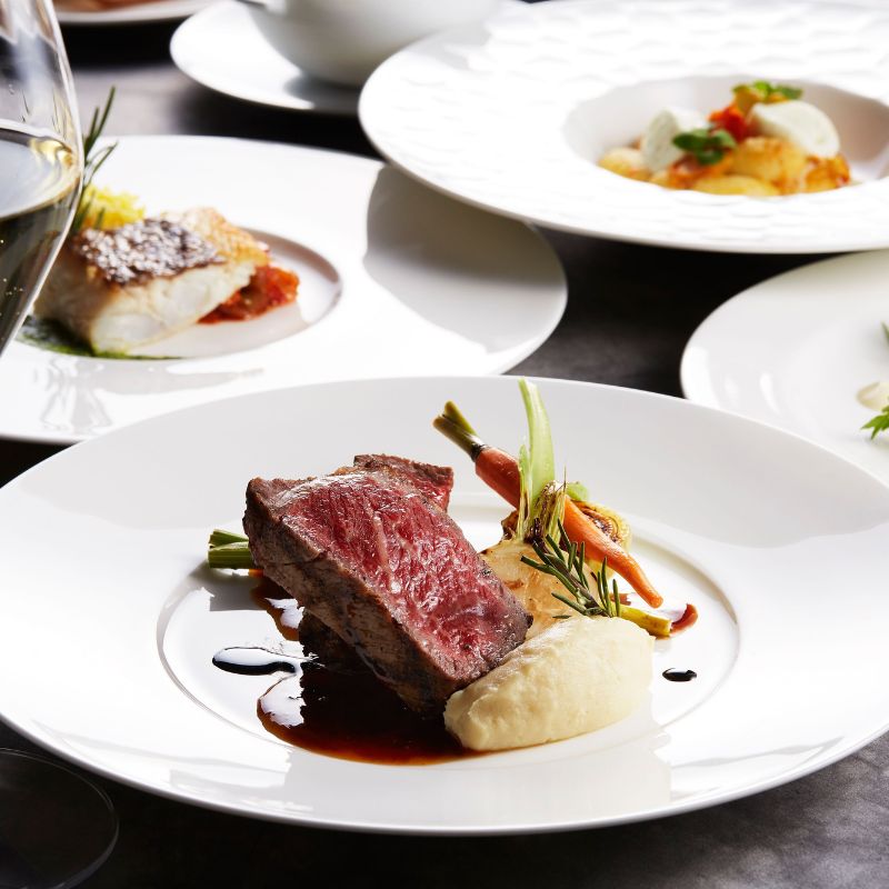 【ふるさと納税】食事券 高級ホテル 食事券 JWマリオット・ホテル奈良 ペアディナー券（オールデイダイニングでの洋食5コース） ディナー ペアチケット レストラン お食事券 御食事 ペア カップル 夫婦 奈良 楽天 返礼品 寄付 ギフト お祝い なら 奈良県 奈良市 T-35 - 画像2