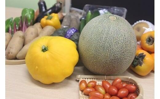 【ふるさと納税】 野菜 農産物直売所「まほろばキッチン」旬の農産物詰め合わせ 新鮮 お野菜 産直 野菜セット 宅配 健康 栄養 安心 安全 生野菜 詰め合わせ ギフト 国産 お取り寄せ 産地直送 採れたて 贈答 ギフト プレゼント 贈答品 お礼の品 通販 お中元 奈良 なら - 画像3