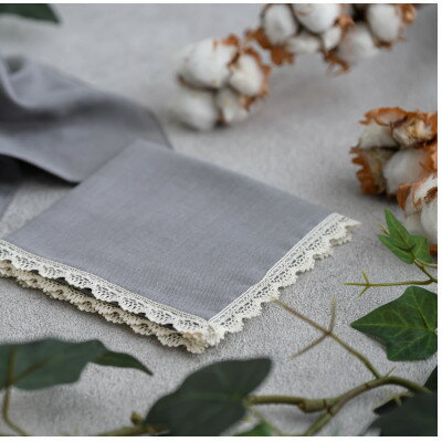 【ふるさと納税】和晒しダブルガーゼを2枚重ねた4重ガーゼ仕様ハンカチ(レース付)4色セット【1548077】 サムネイル3