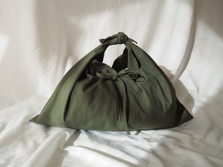 【ふるさと納税】あづま袋 （エコバッグ） カラー カーキ Lサイズ 1セット ／ Maco 風呂敷 風呂敷バック 綿ポリ 奈良県 田原本町 サムネイル2