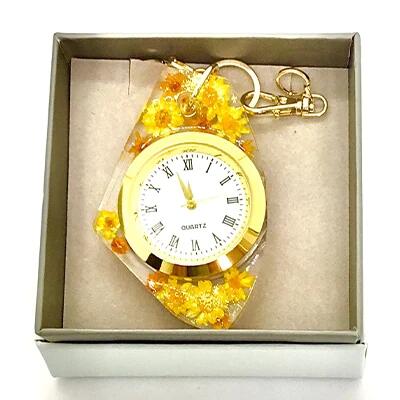 クリスタルフラワーチャーム時計 「ハッピーイエロー」 ／ fleur misaki お祝い インテリア 雑貨 レジン プレゼント ギフト 奈良県 田原本町