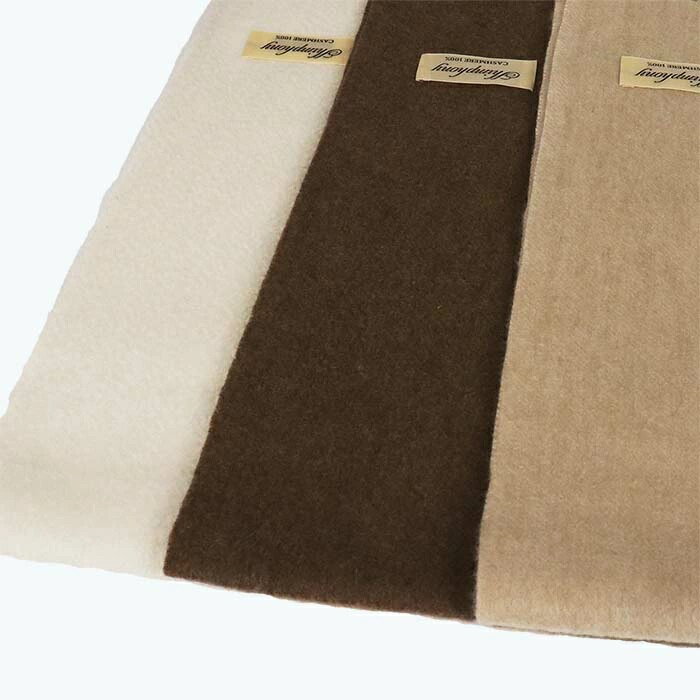 【ふるさと納税】無染色 カシミヤ マフラー 無地 66401 男女兼用 ブラウン ／ まちづくり観光振興機構 防寒 レディース メンズ 通勤 通学 プレゼント ギフト 奈良県 田原本町 サムネイル2