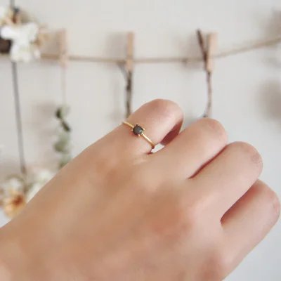 【ふるさと納税】7号 天然石 ブラックオパール リング (Silver925 18KGP仕上げ) ／ Maco アクセサリー シルバー ヘアライン加工 プレゼント 奈良県 田原本町 サムネイル2