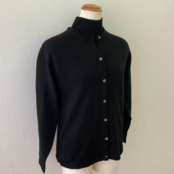 【ふるさと納税】レディースカーディガン（ベビーカシミヤ100%）　ブラック（Mサイズ） 20402M サムネイル2